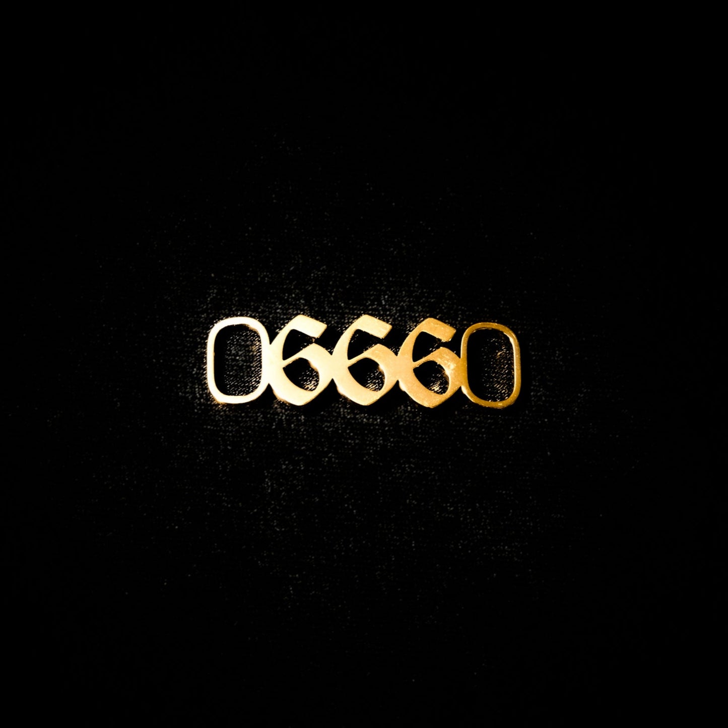 666 Shoe Tag Style Old English Gold