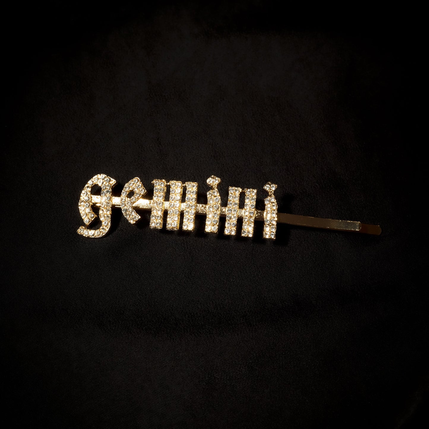 Gemini Hair Pin Old English Zodiac Gold