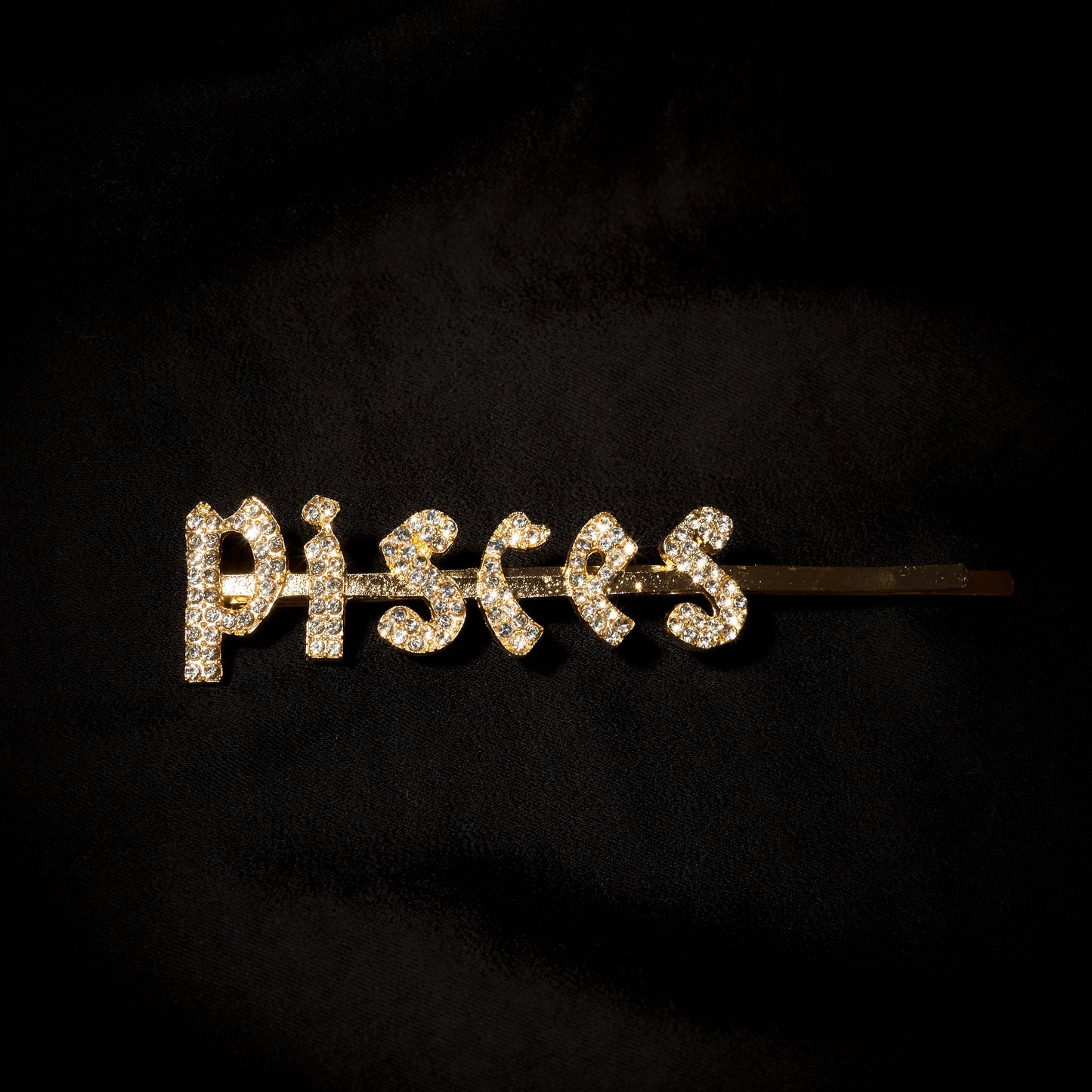 Pisces Hair Pin Old English Zodiac Gold