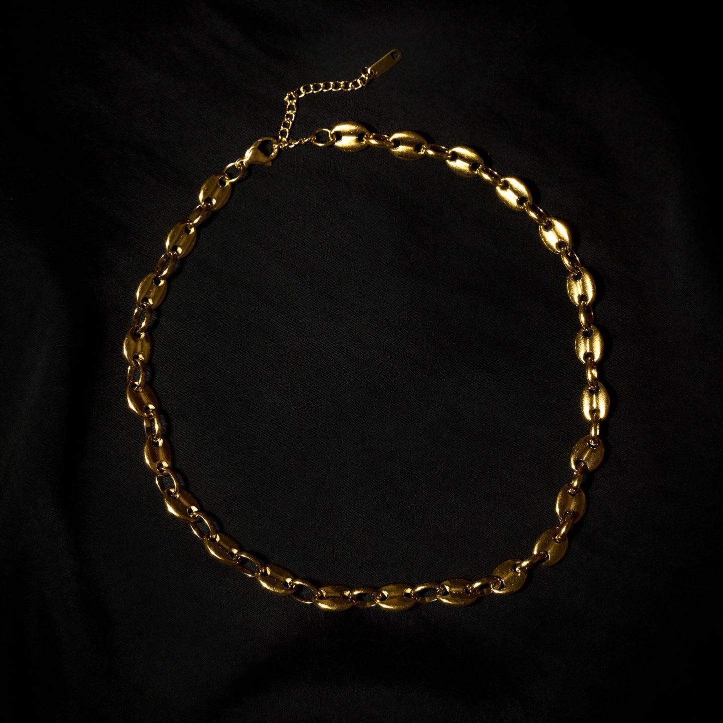 LinkD Crystal Necklace Gold