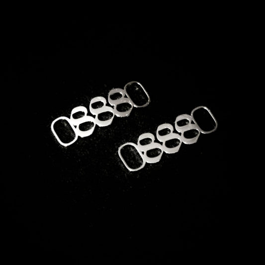 888 Shoe Tag Style Old English Silver