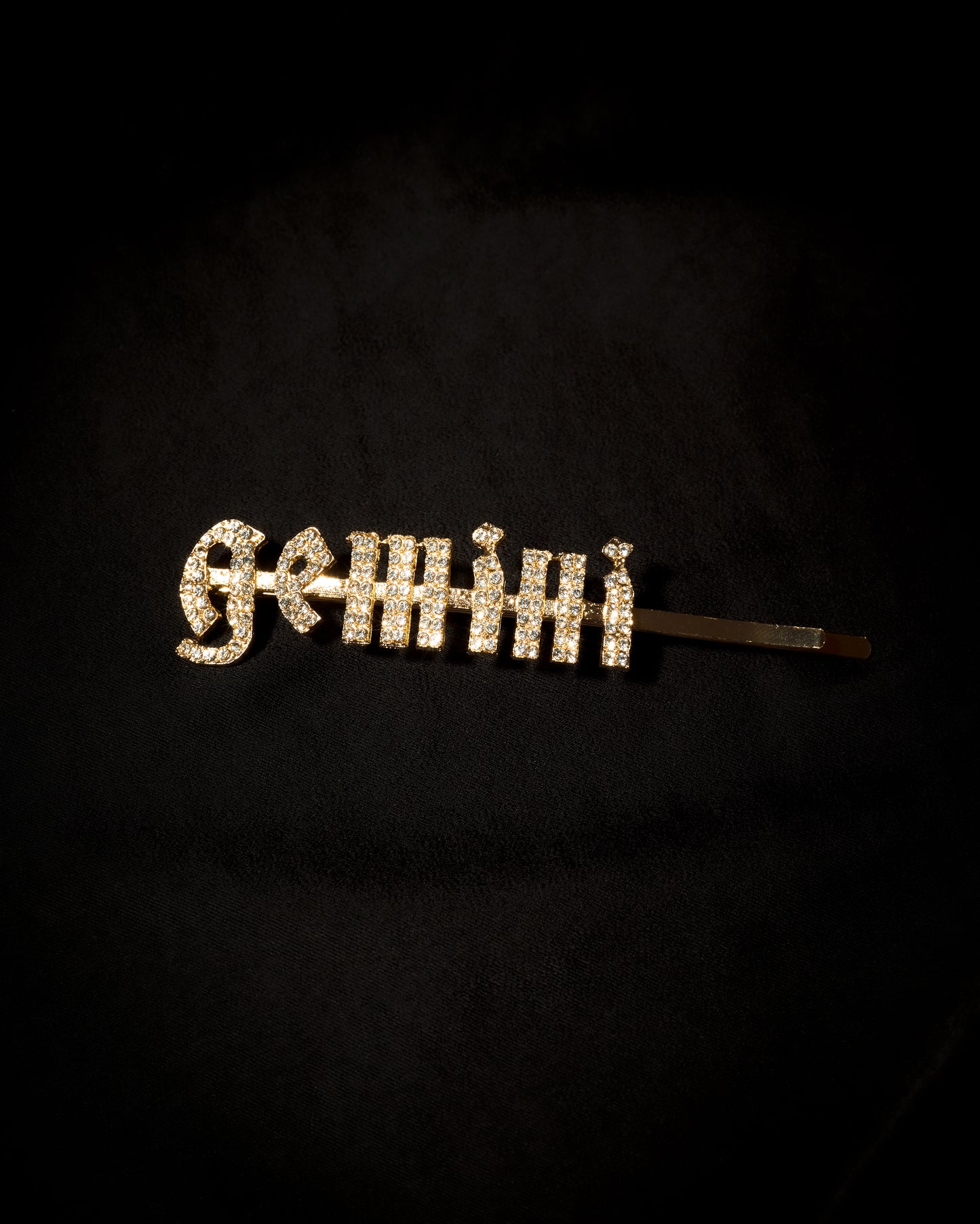 Hair Pin Old English Zodiac